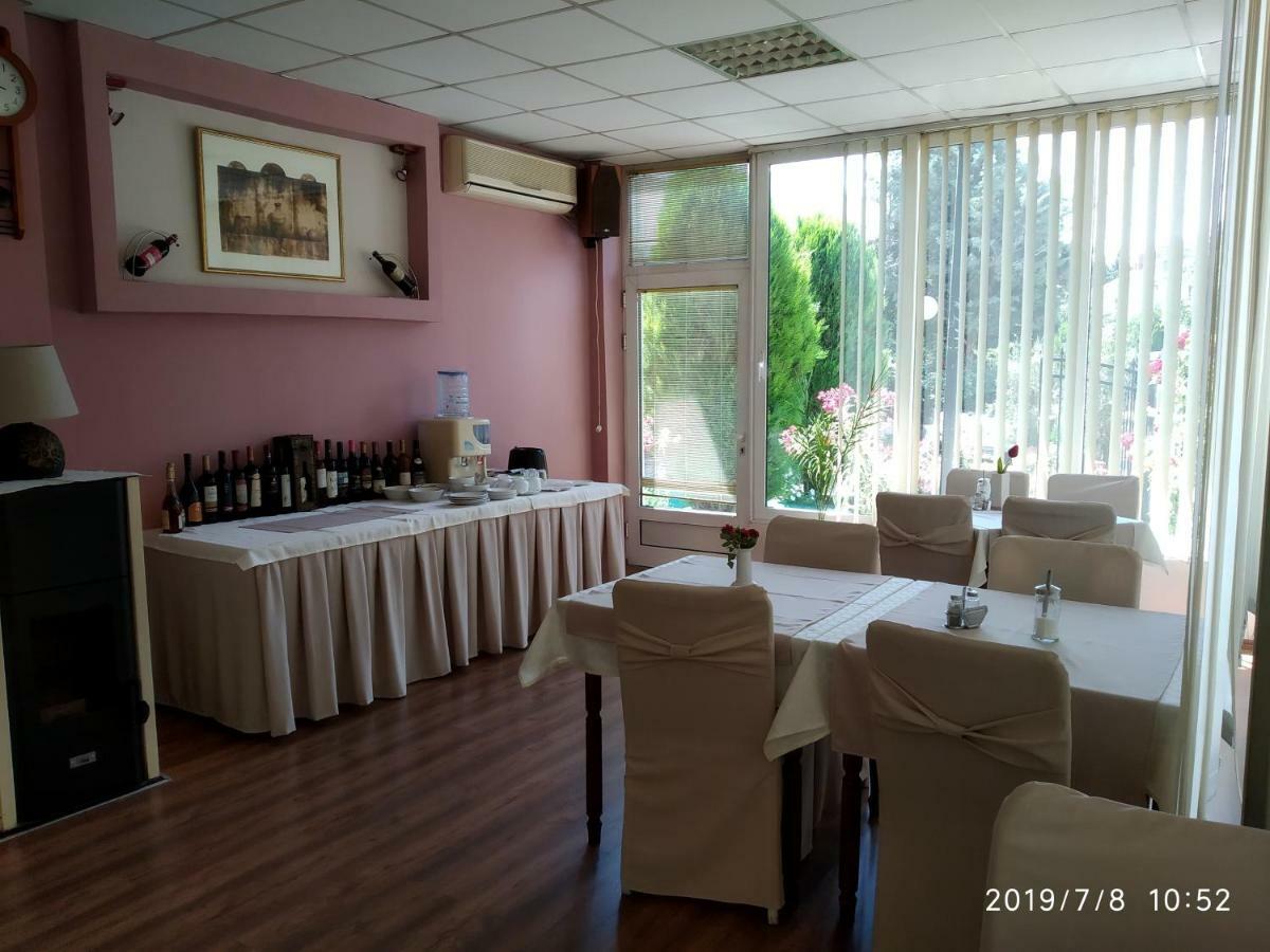 Hotel Mimoza Kumanovo Exterior foto